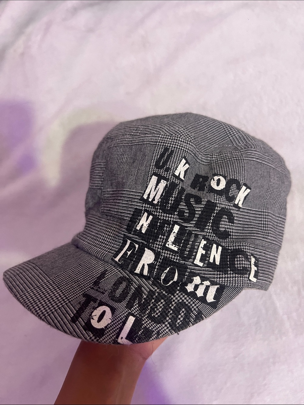 Y2K hat